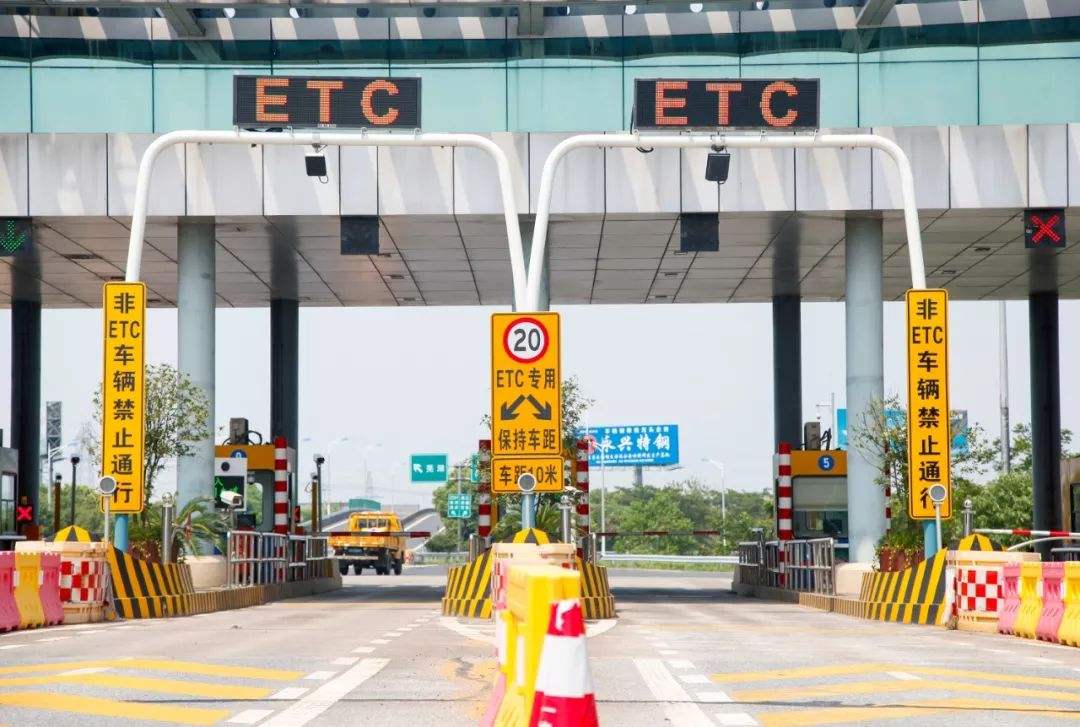 高速公路ETC龙门架工控机解决方案 赋能智慧交通收费新未来